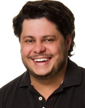 Marcus Majella as Murilo