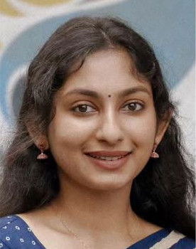 Thulasi Haridas as Nayana
