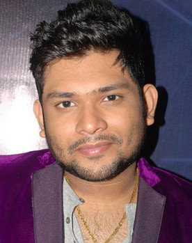 Aneek Dhar as Himself