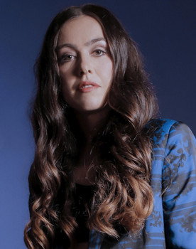 Rosie Wilson Sidlauskas as Molly