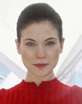 Nora Waldstätten Photo