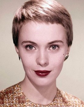 Jean Seberg as Lea Kingsburg