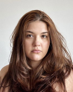Daniela Feraru as Rute