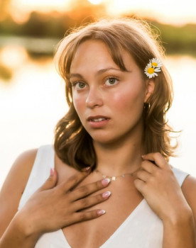 Camryn Anderson as Connie Campbell