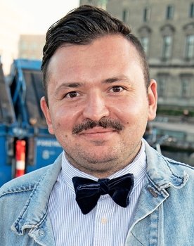 Umut Sakarya as Umut Sakarya
