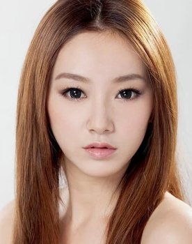 Fangxi Shen as Ji Yan