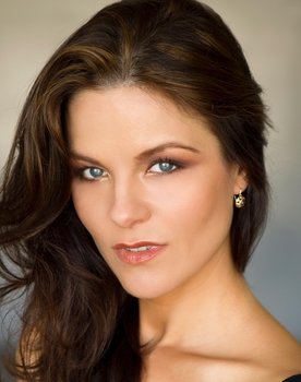 Olja Hrustic as Ginger