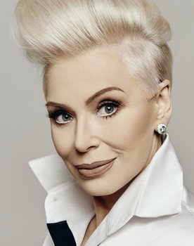 Irina Ponarovskaya as Фея Времени