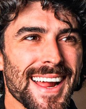 Josué Bernal as El Águila / Soldado