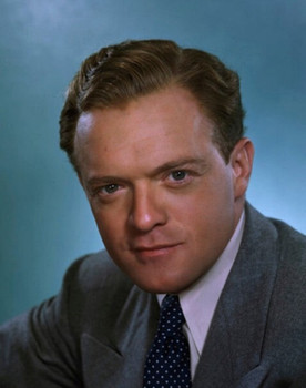 Van Heflin as David Sutton