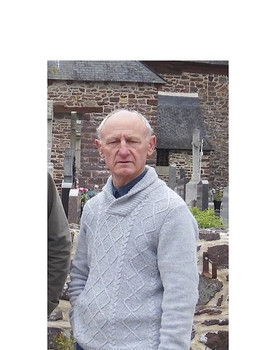 Robert Kernez as Narrator (voice)