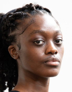 Jojo Spinelli as Penelope