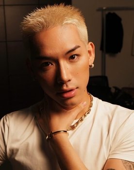 Wean Lê as Nghệ sĩ âm nhạc