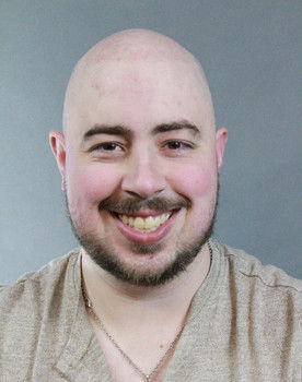 Zachary Thornbro as Tucker