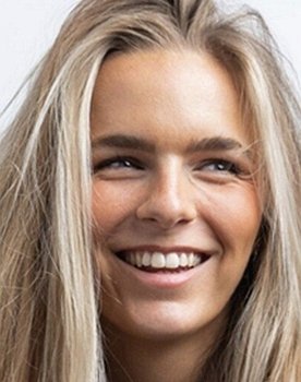 Lies Zhara as Sniperpink