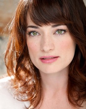 Laura Michelle Kelly