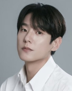 Kwak Si-yang as Ki-hoon