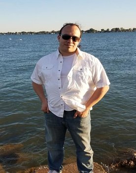 Robert Papineau as Earth