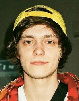 Grigory Lyakhov as self