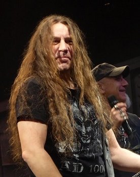 Accept: Restless and Live