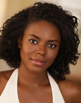 Summer Brown as Mary Frances