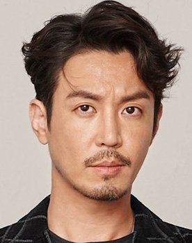 Choi Won-young as 