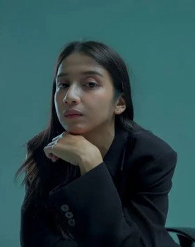 Livi Ciananta as Mega
