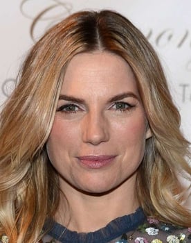 Eva Birthistle as Liz Joyce