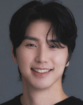 Kim Seo-won as Park Seung-chan