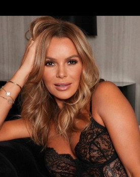 Amanda Holden as Self