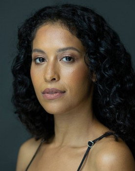 Kaya Rodrigues as Tereza