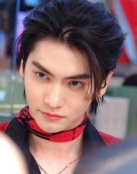 Boss Chaikamon Sermsongwittaya as Phayu
