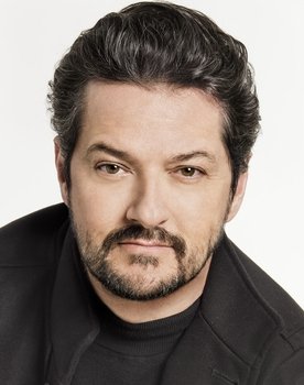 Marcelo Serrado as Rodolfo Augusto Proença de Assunção