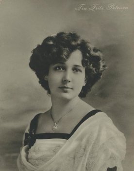 Johanne Fritz-Petersen as 