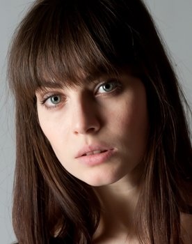 Yuliya Snigir as Tanya
