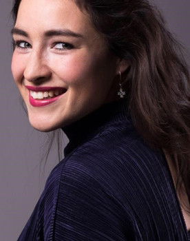 Samantha Luque as Mónica