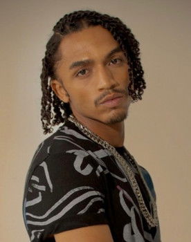 Domonic Taggart as Teen in Bar