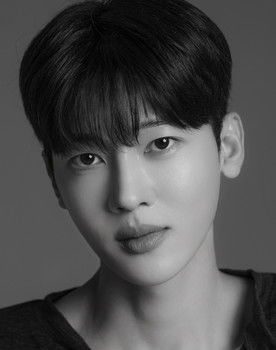 Kwon Do-kyun as Joon Young