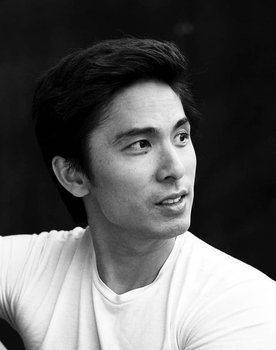Jonathan Yee as Male Dancer