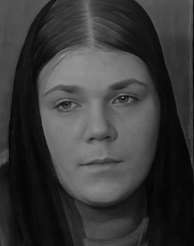 Larisa Negreeva-Tseslyak as почтальон