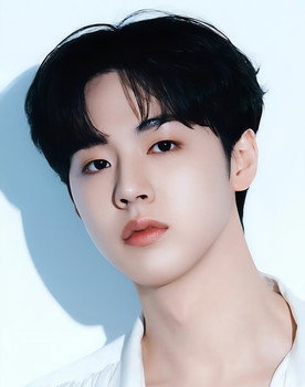 Kim Hyun-jin as Student #1
