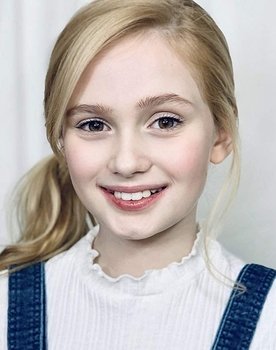 Audrey Grace Marshall as 