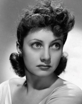 Diana Lewis