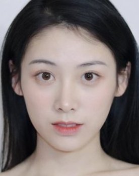 Zhong Xiao Qi as Ying Chun