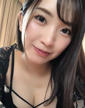 Mayu Suzuki as 