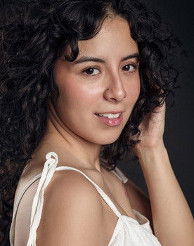 Alexia Ramírez as Fernanda