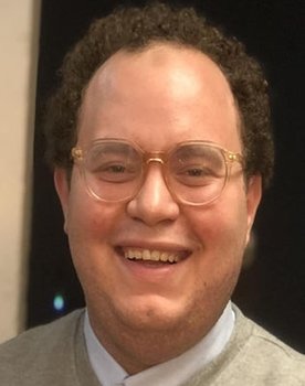 Mohamed El Emam as عماد