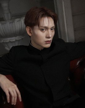 Reyster Yton as Self - Contestant