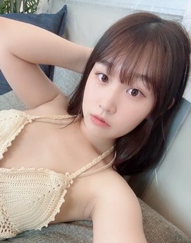 連射電車 ちっちゃい女の子を独占して精子が尽きるまで何発も射精したい