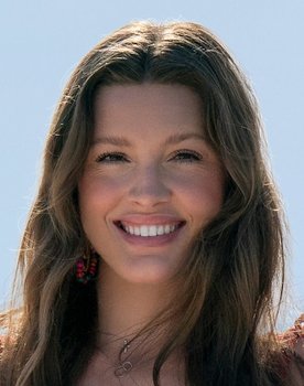 Reilly Brae Heizer as Self - Temptress